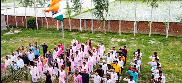 SHAHZADA MUSLIM MAHAVIDYALAYA, KARMA, BAHURA, DILGARNAGAR, GHAZIPUR ,   (U.P.)	