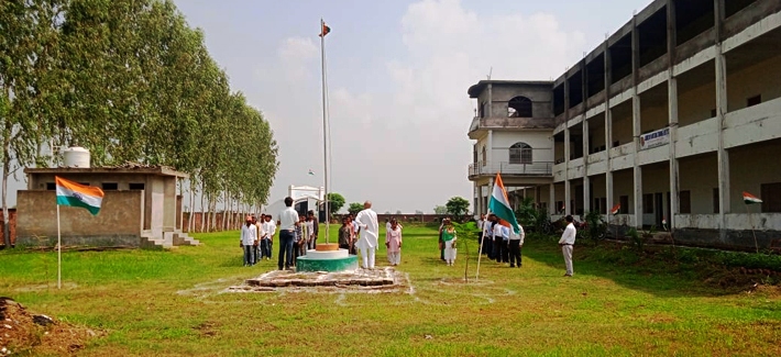 SHAHZADA MUSLIM MAHAVIDYALAYA, KARMA, BAHURA, DILGARNAGAR, GHAZIPUR ,   (U.P.)	